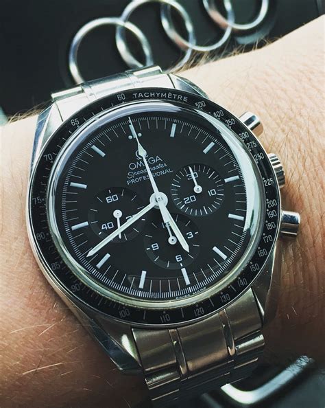 omega speedmaster pre-owned|omega speedmaster used price.